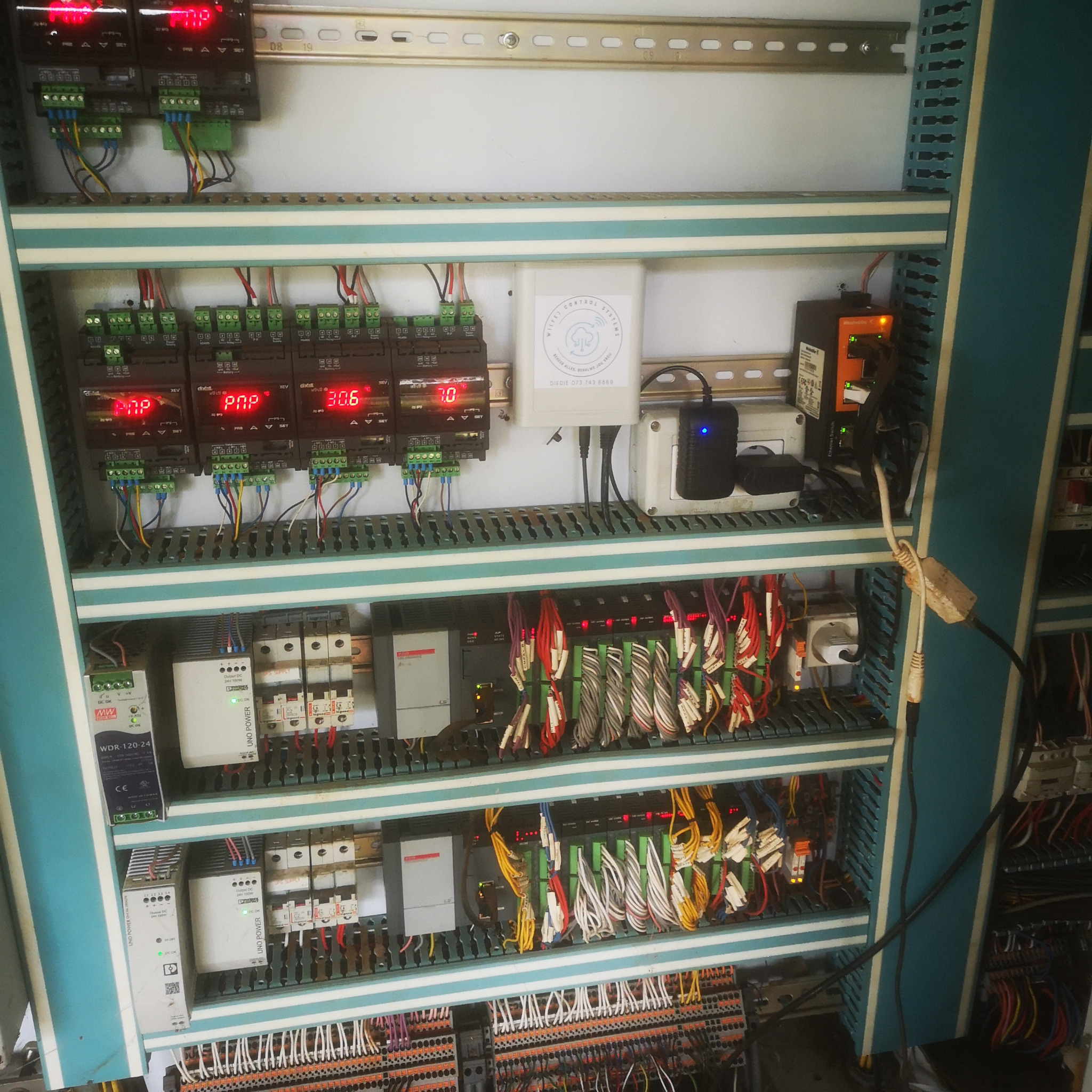 Coldroom control panel with WiFe Control Systems interface installed